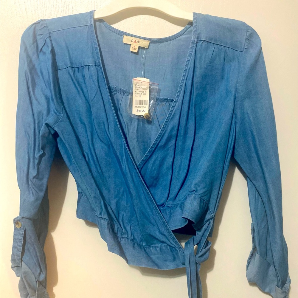 Top, waist/cropped length, new.